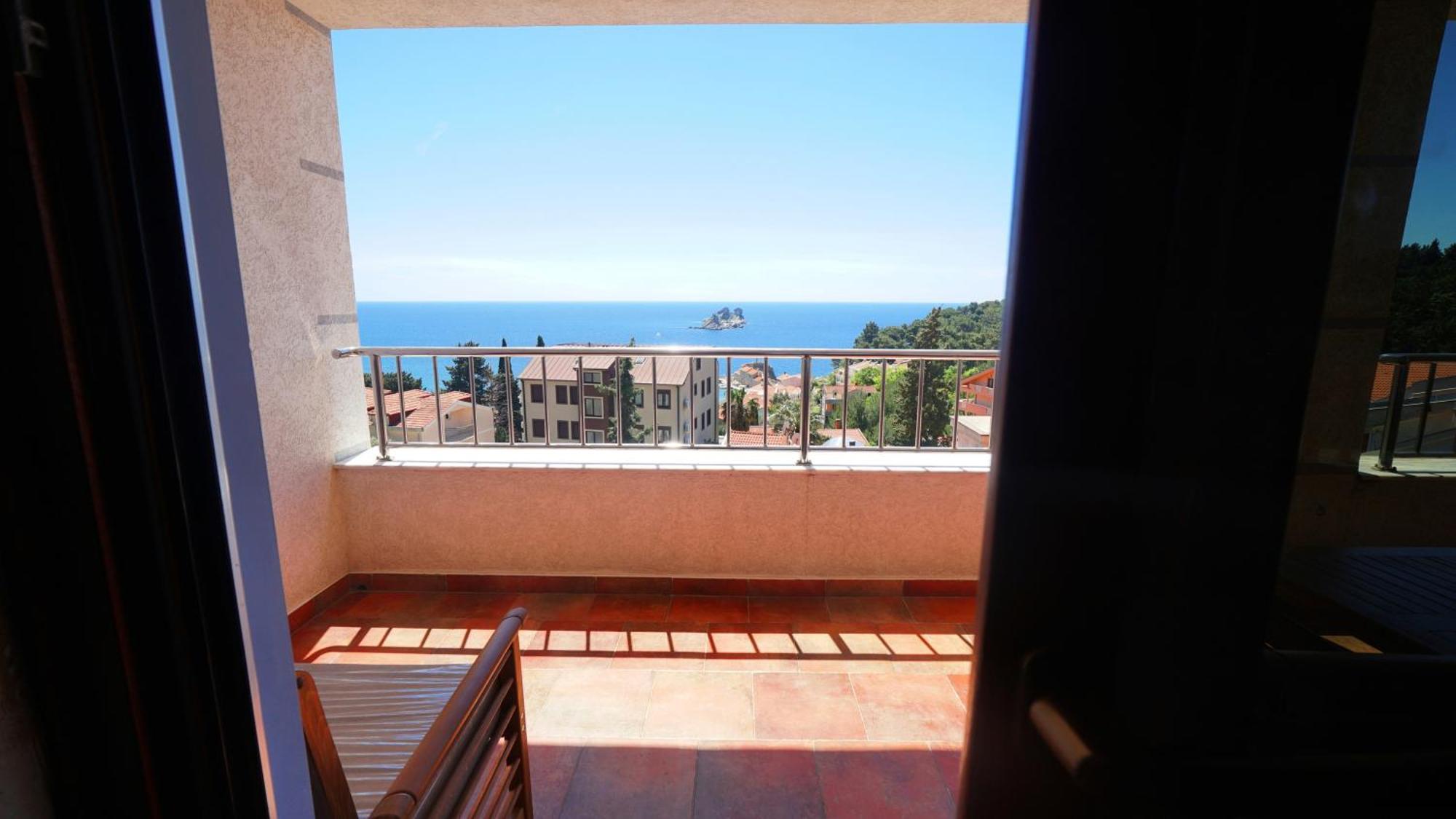 Medin Apartments Bluvista Petrovac Dış mekan fotoğraf