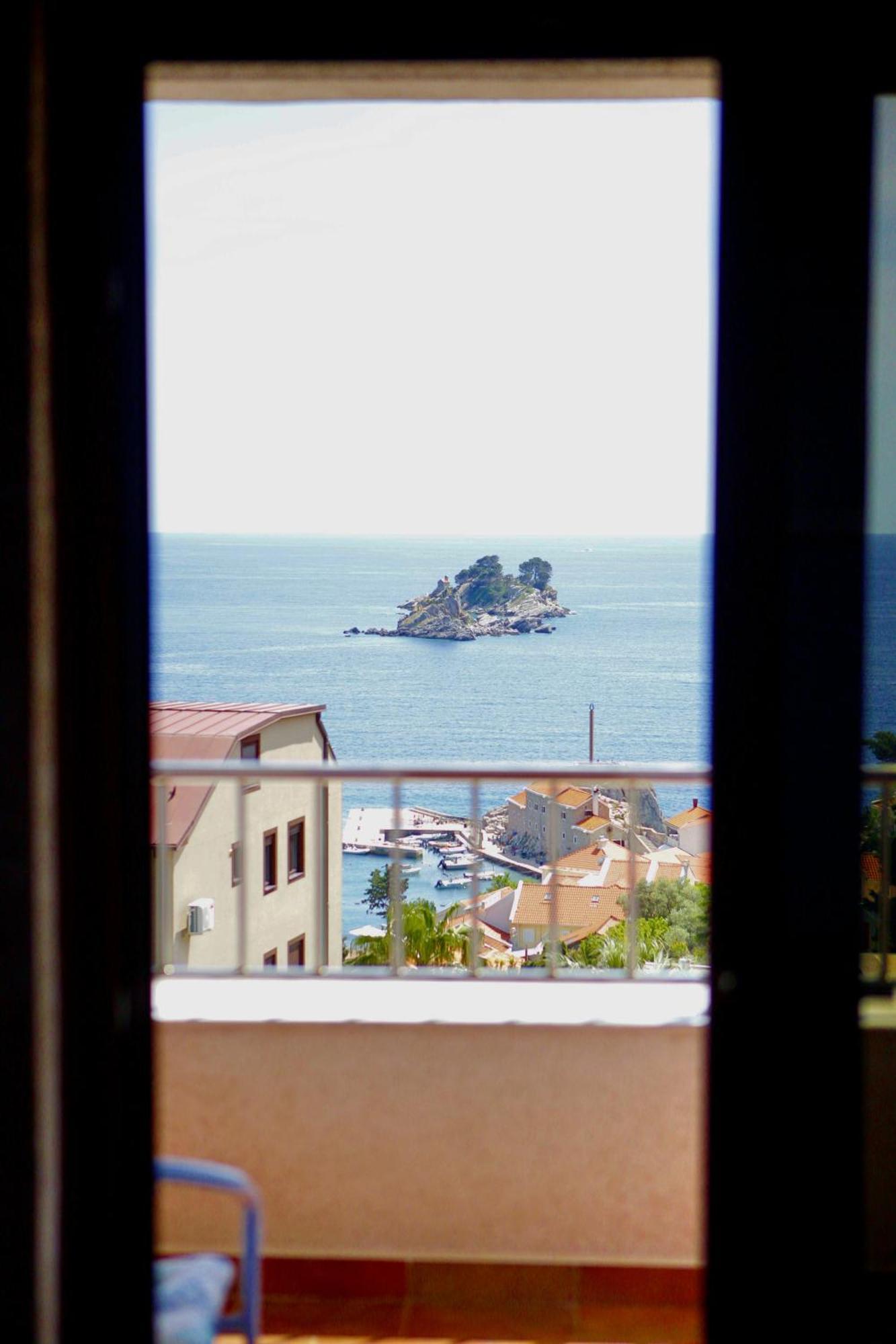 Medin Apartments Bluvista Petrovac Dış mekan fotoğraf