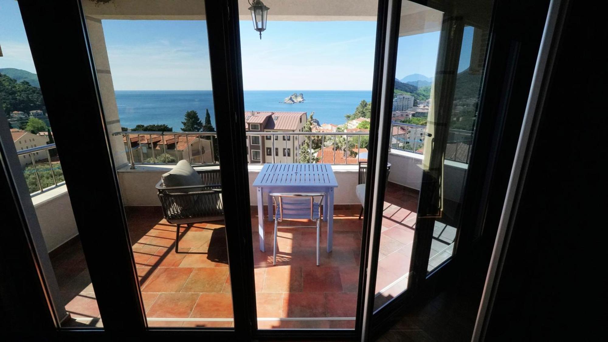 Medin Apartments Bluvista Petrovac Dış mekan fotoğraf