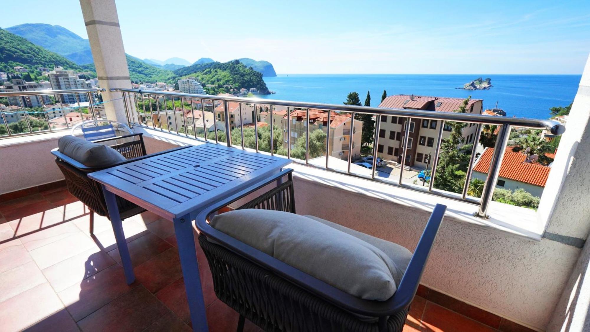 Medin Apartments Bluvista Petrovac Dış mekan fotoğraf