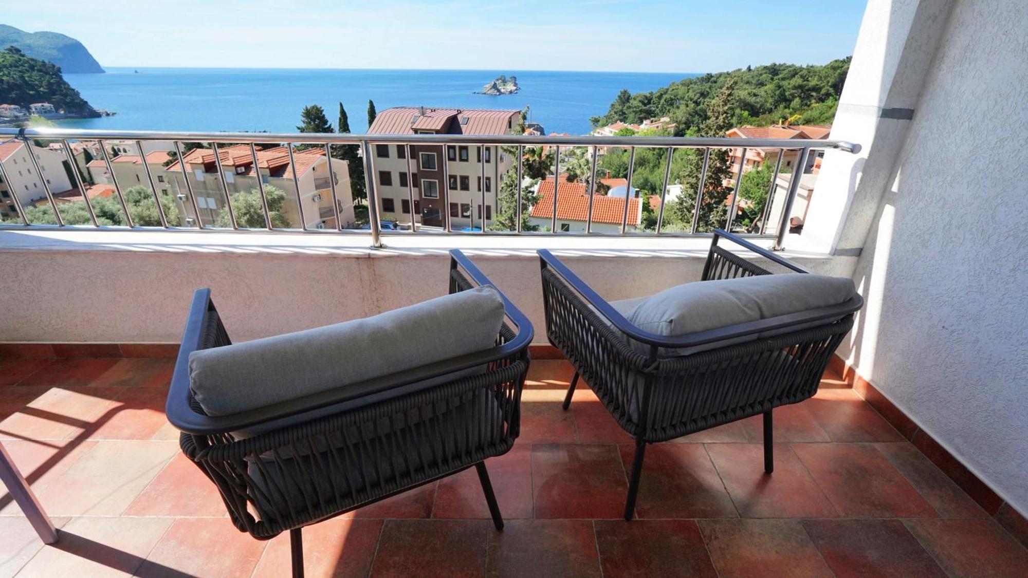 Medin Apartments Bluvista Petrovac Dış mekan fotoğraf