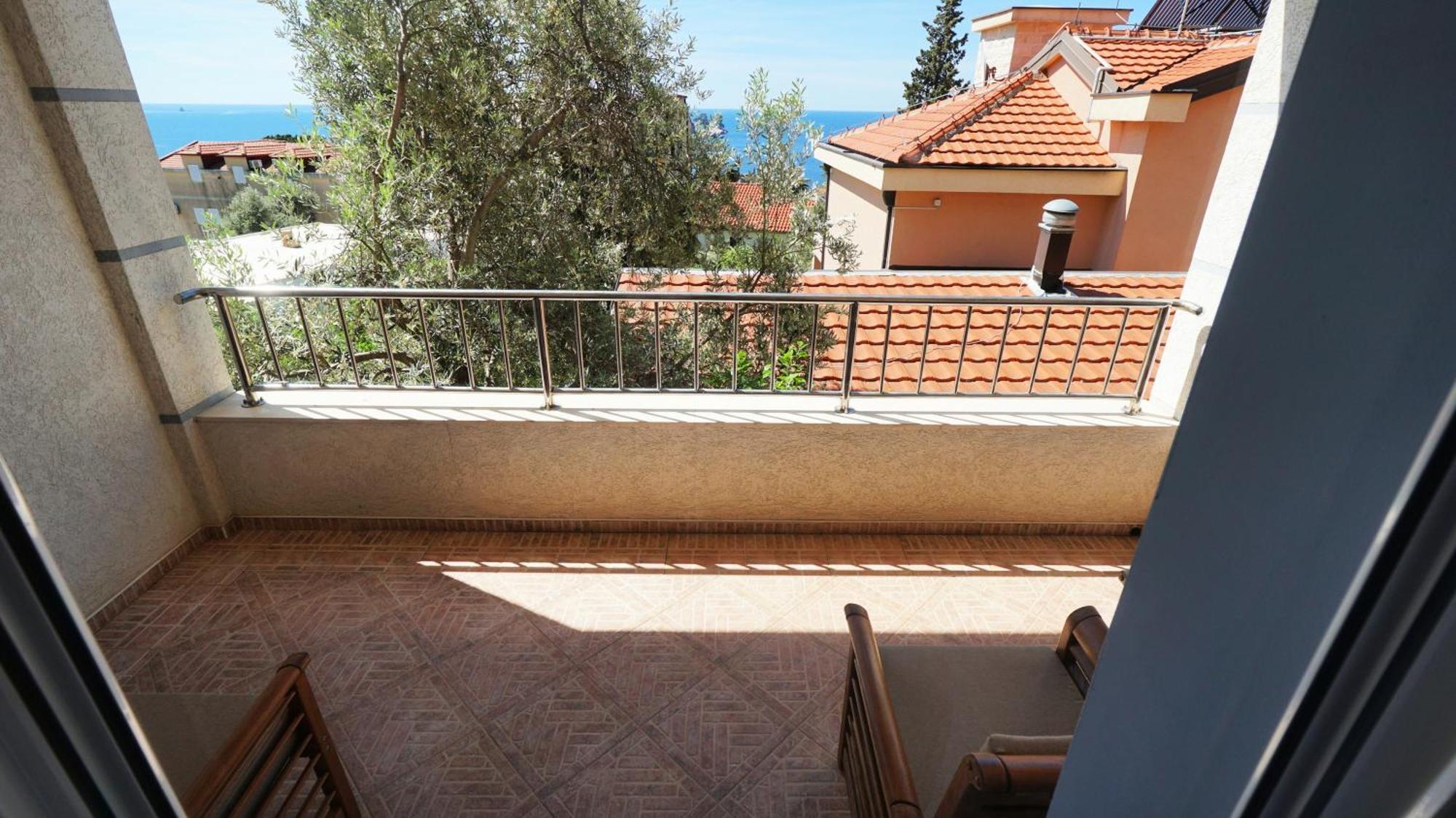 Medin Apartments Bluvista Petrovac Dış mekan fotoğraf