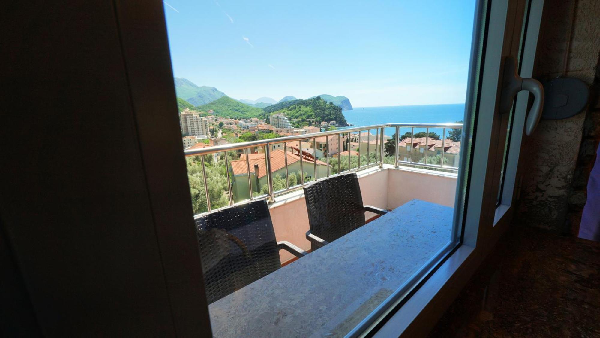 Medin Apartments Bluvista Petrovac Dış mekan fotoğraf